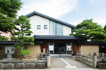 前田土佐守家資料館