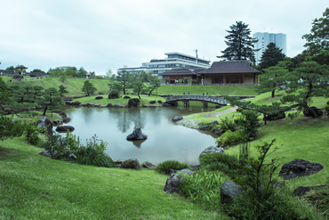 玉泉院丸庭園